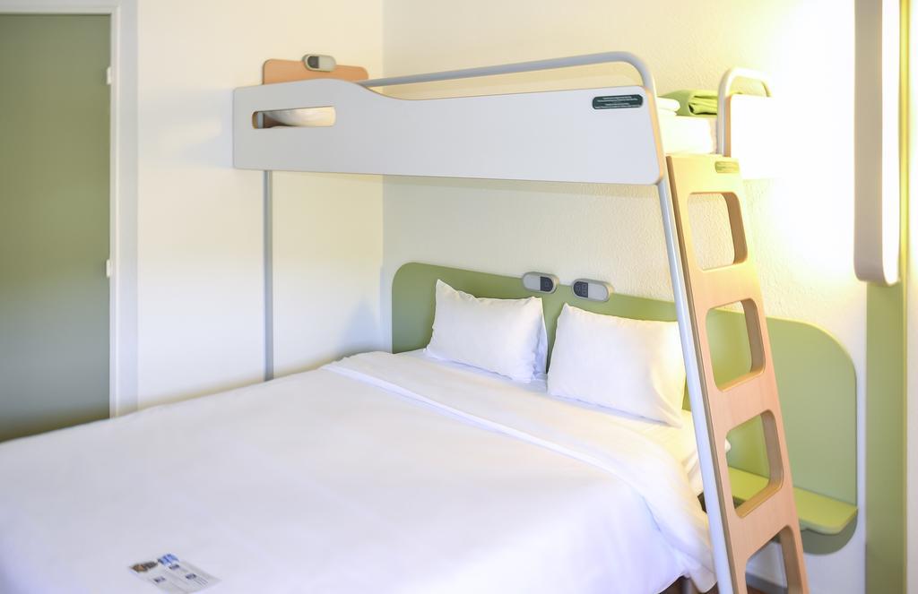 Ibis Budget Rennes 샹트피 외부 사진